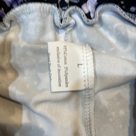 NEW! Disney 100 Years Of Wonder Anniversary Knit Athletic Skort L - Picture 2 of 7